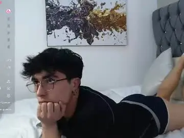Chaturbate Best live sex cam show of tommy_claks