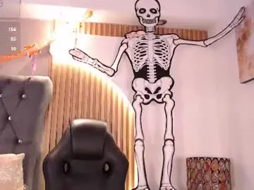 Chaturbate Free Live Porn of tommy_claks