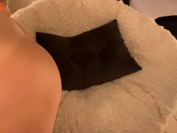 Chaturbate Live Sex Cam of uwunikaa