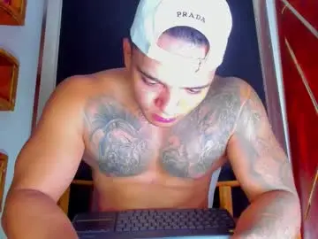 Chaturbate Adult Video Chat of aquiles_elpapi