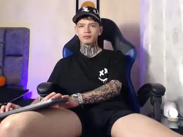 Chaturbate Sex Chat of dann_brown