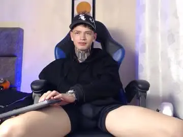 Chaturbate Nude Webcam of dann_brown