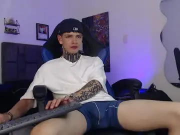 Chaturbate Sex Chat of dann_brown