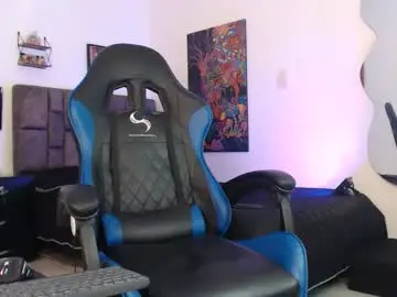 Chaturbate Best live sex cam show of dann_brown