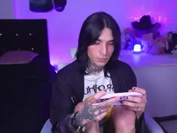 Chaturbate Live Sex Cam of marshall_cazher