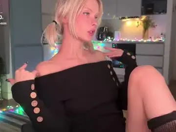 Chaturbate Live Sex Cam of neondemon_