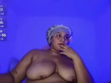 Chaturbate Live Sex Cam of yera_sh