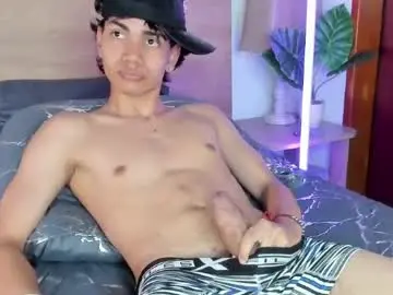 Chaturbate Watch Live Sex Cams of ethan__carter