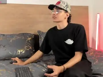 Chaturbate Live Porn of ethan__carter