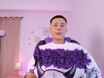 Chaturbate Best live sex cam show of liaamoretzz