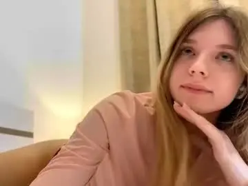 Chaturbate Best live sex cam show of chloe_show