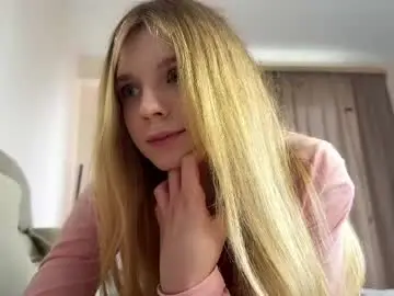 Chaturbate Nude Webcam of chloe_show