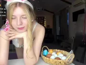 Chaturbate Live Sex Cam of chloe_show