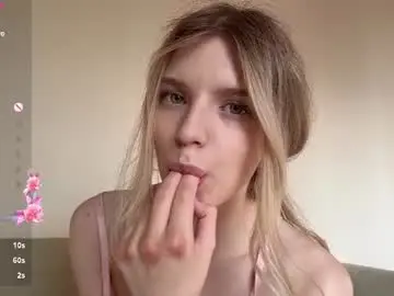 Chaturbate Free Live Porn of chloe_show