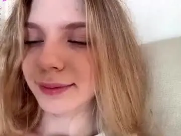 Chaturbate Sex Cam of chloe_show