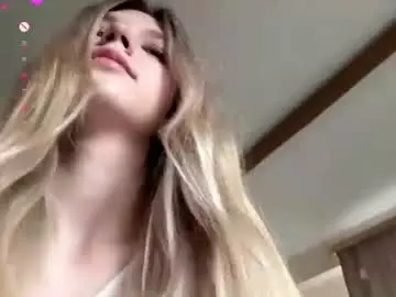 Chaturbate Free Porn Cam of chloe_show
