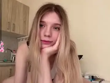 Chaturbate Best live sex cam show of chloe_show