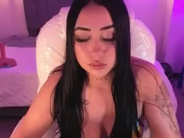 Chaturbate Best live sex cam show of laara_croft