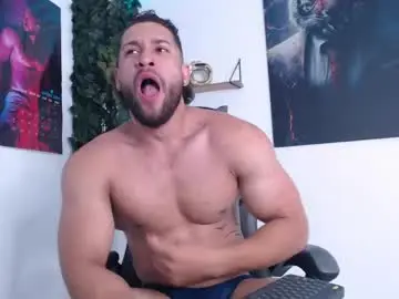 Chaturbate Free Porn Cam of massimofiore_