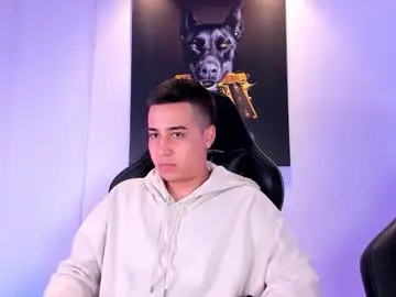 Chaturbate Adult Video Chat of masters_boys