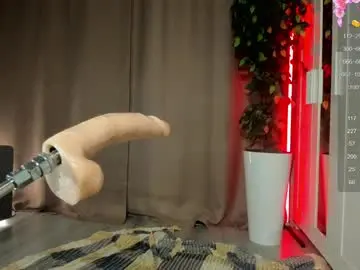 Chaturbate Best live sex cam show of nerdy_freyua