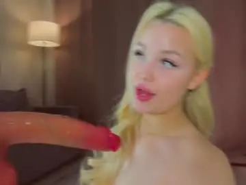 Chaturbate Free Live Porn of nerdy_freyua