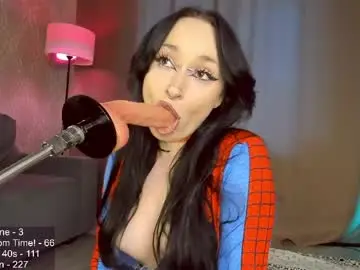 Chaturbate Free Porn Cam of nerdy_freyua