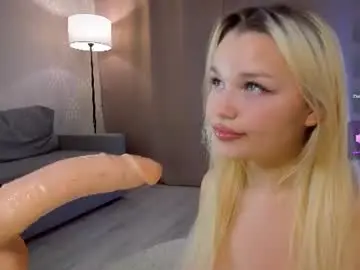 Chaturbate Live Sex Cam of nerdy_freyua