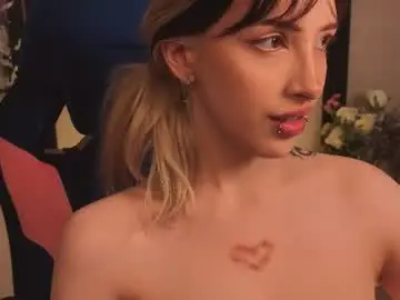 Chaturbate Best live sex cam show of nerdy_freyua