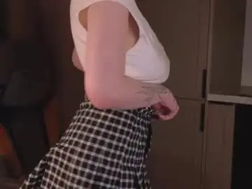 Chaturbate Best live sex cam show of nerdy_freyua