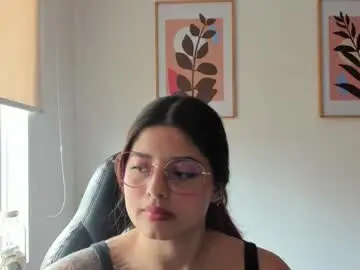 Chaturbate Adult Webcams of shylittlebunny