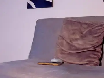 Chaturbate Live Sex Cam of drakewit1