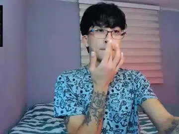 Chaturbate Adult Webcam of guy_veryhot1