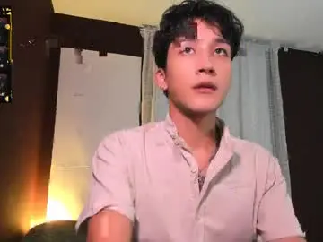 Chaturbate Free Porn Cam of guy_veryhot1