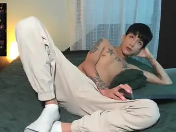 Chaturbate Adult Webcam of guy_veryhot1