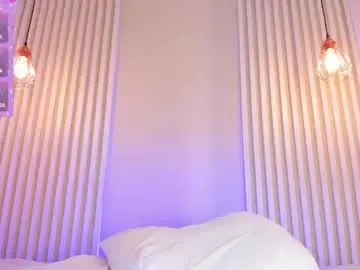 Chaturbate Free Live Porn of mia_skyy_