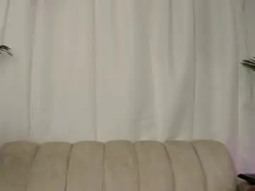 Chaturbate Nude Webcam of scarlet_boobs01