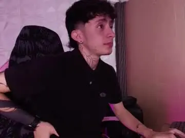 Chaturbate Live Sex of troy_rouge