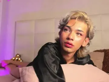 Chaturbate Nude Webcam of adonisaster