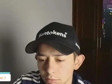 Chaturbate Live Sex of alecadrews_