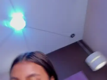 Chaturbate Free Porn Cam of aline_myers
