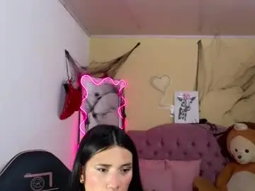 Chaturbate Adult Webcam of chiara_tay