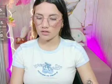 Chaturbate Live Sex of chiara_tay