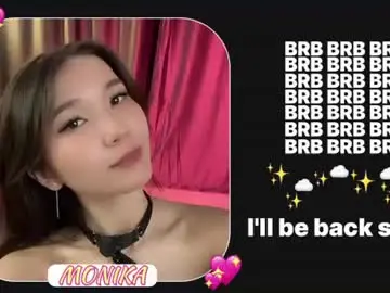 Chaturbate Watch Live Sex Cams of mentallymonika