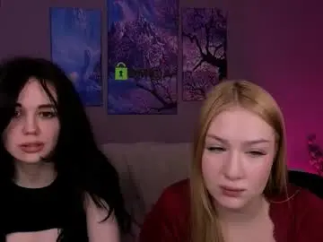 Chaturbate Live Porn of playful_sophie