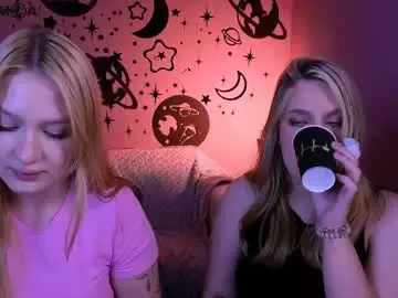 Chaturbate Adult Video Chat of playful_sophie