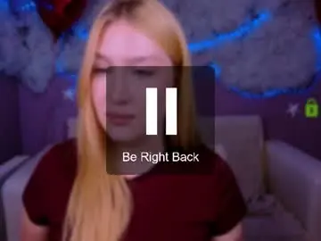 Chaturbate Live Sex Cam of playful_sophie