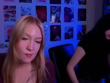 Chaturbate Live Porn of playful_sophie