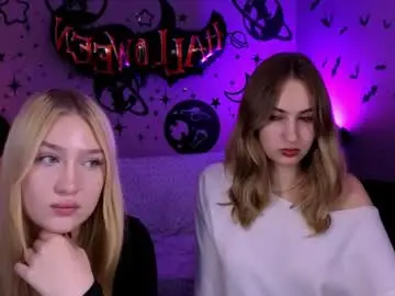 Chaturbate Sex Cam of playful_sophie