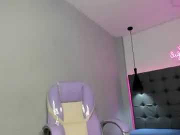 Chaturbate Free Live Porn of scarletcherry18